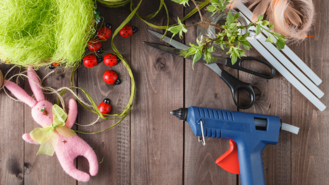 Aranžérské potřeby a materiály