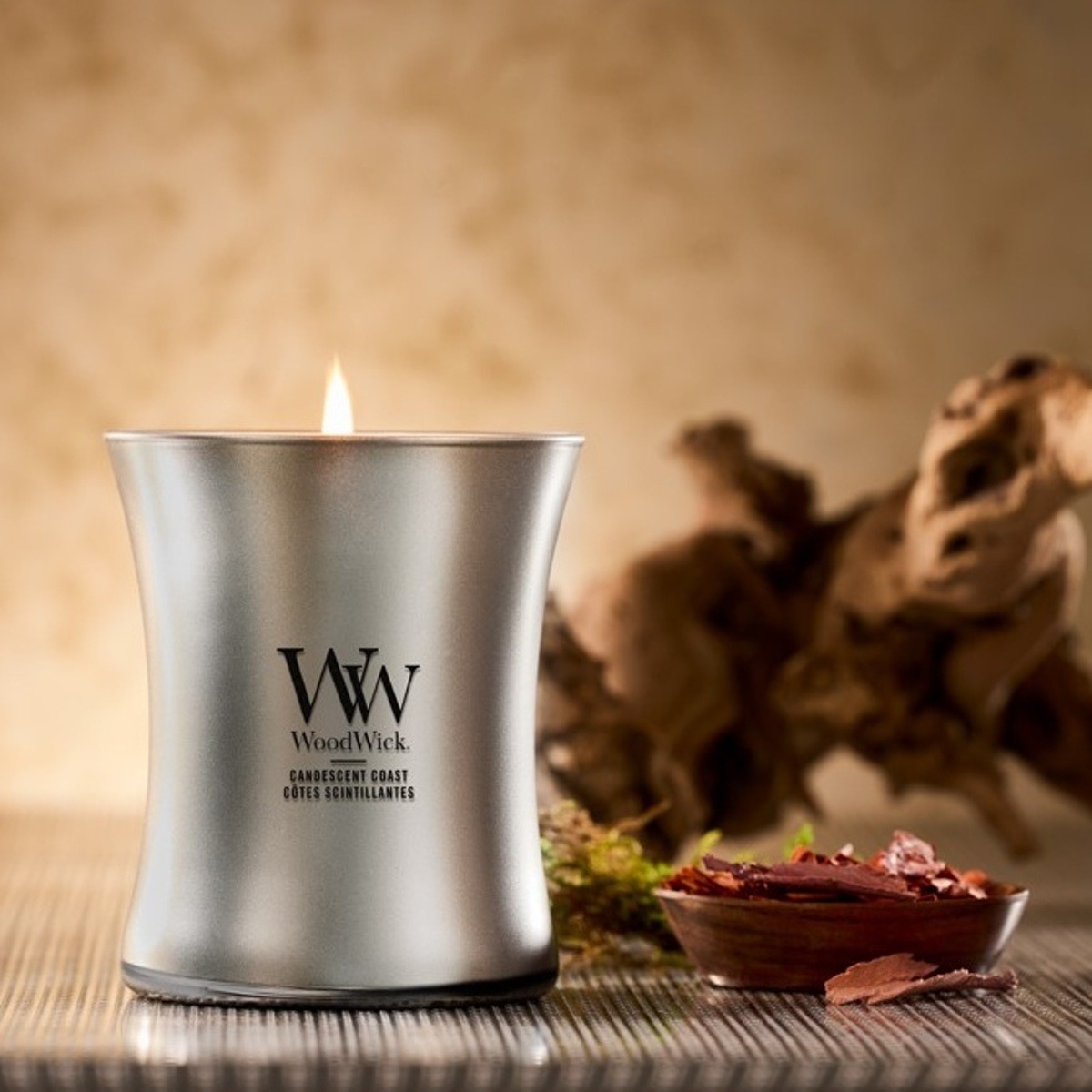 Svíčka WoodWick Candescent Coast 275g-0